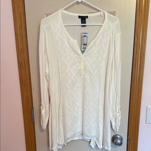 NWT Rxb Women's White Long Sleeve Top